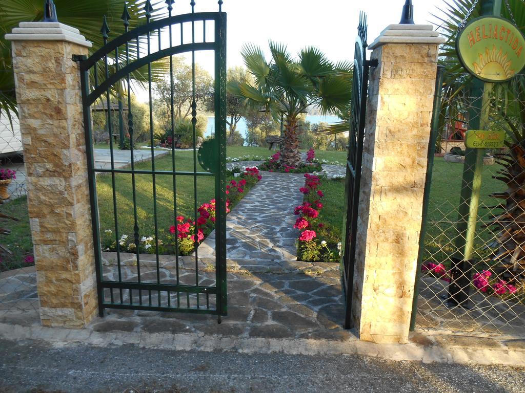 הוילה אורמוס פנגיאס Heliactida House חדר תמונה